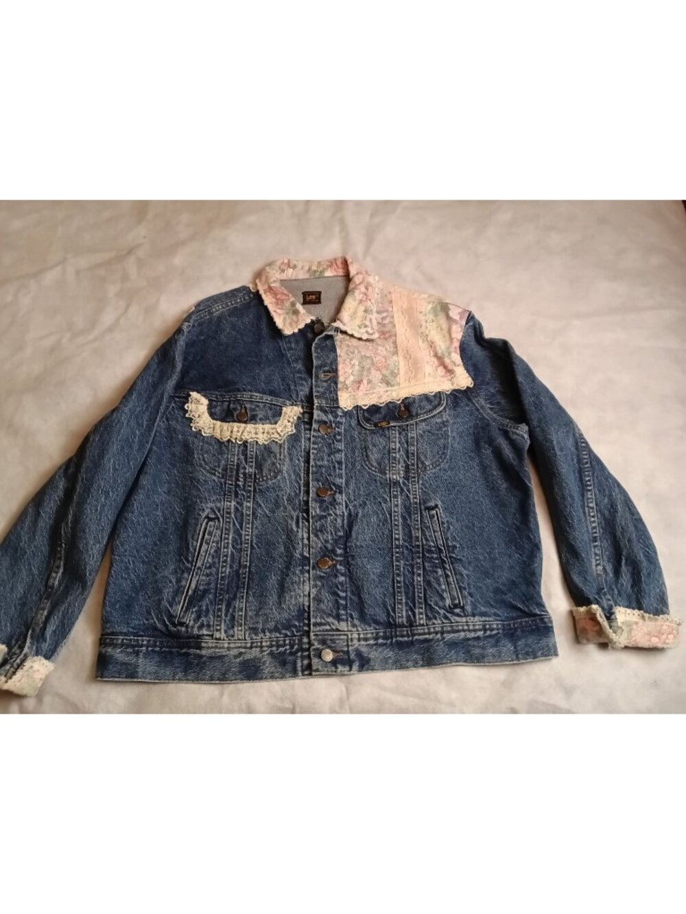 Vintage Lee Acid Wash Denim Jacket Floral Lace Reworked Upcycled Boho Womens 2XL
